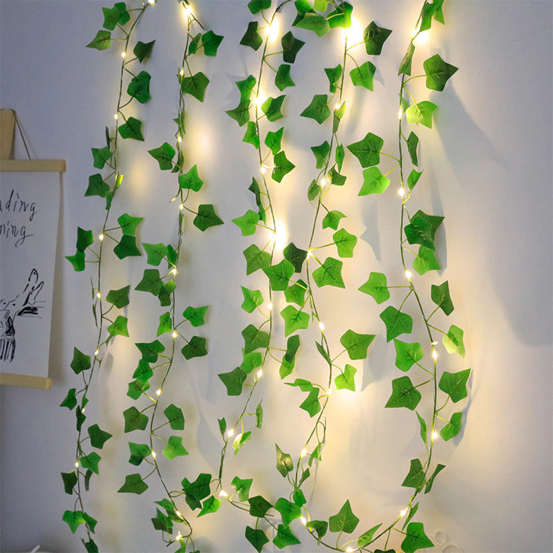 Cascata de Folhagem com Micro LED - Decoração Encantadora